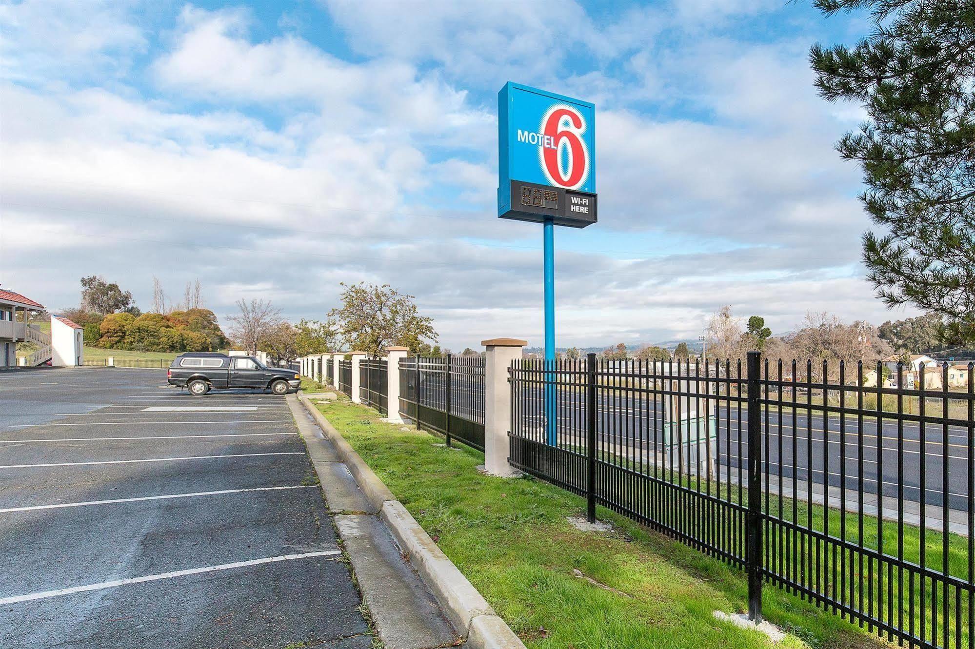 Motel 6 Vallejo - Maritime North Exterior foto
